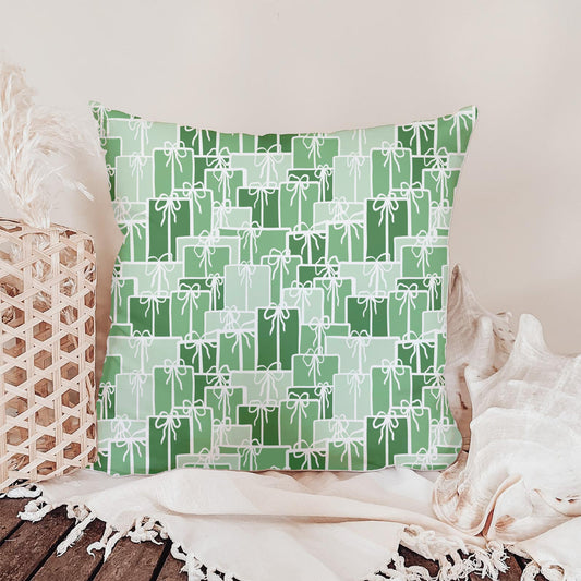 Christmas Presents Seamless Pattern – Green Gift Boxes with Hand-Drawn White Bows