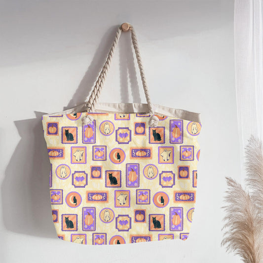 Vintage Halloween Gallery Seamless Pattern – Soft Ghosts, Cats & Pumpkins (Cream Edition)
