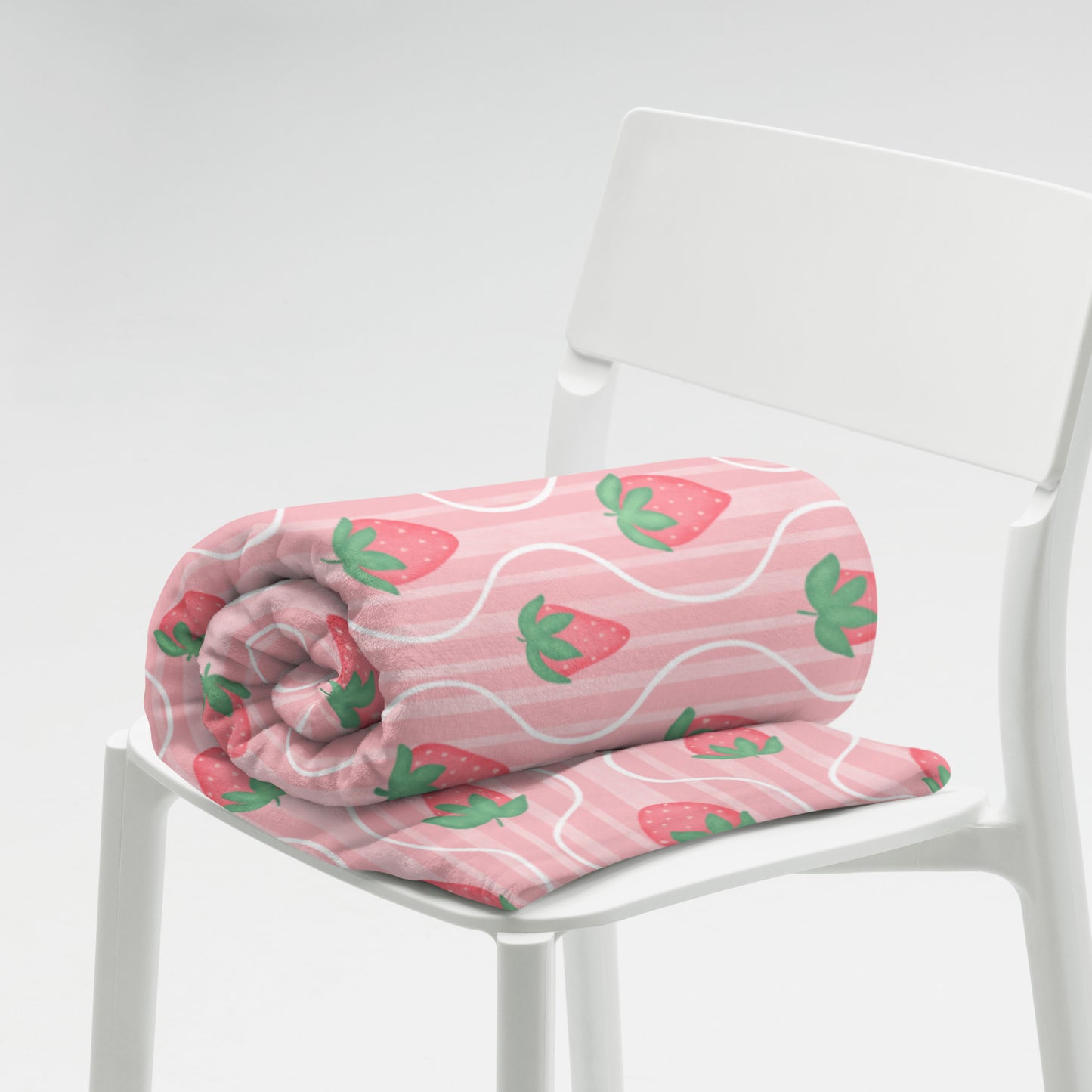 Sweet Strawberry Picnic Blanket – Cozy Pink Strawberry Pattern Throw | Cottagecore Summer Aesthetic Blanket | Soft Strawberry Home Decor
