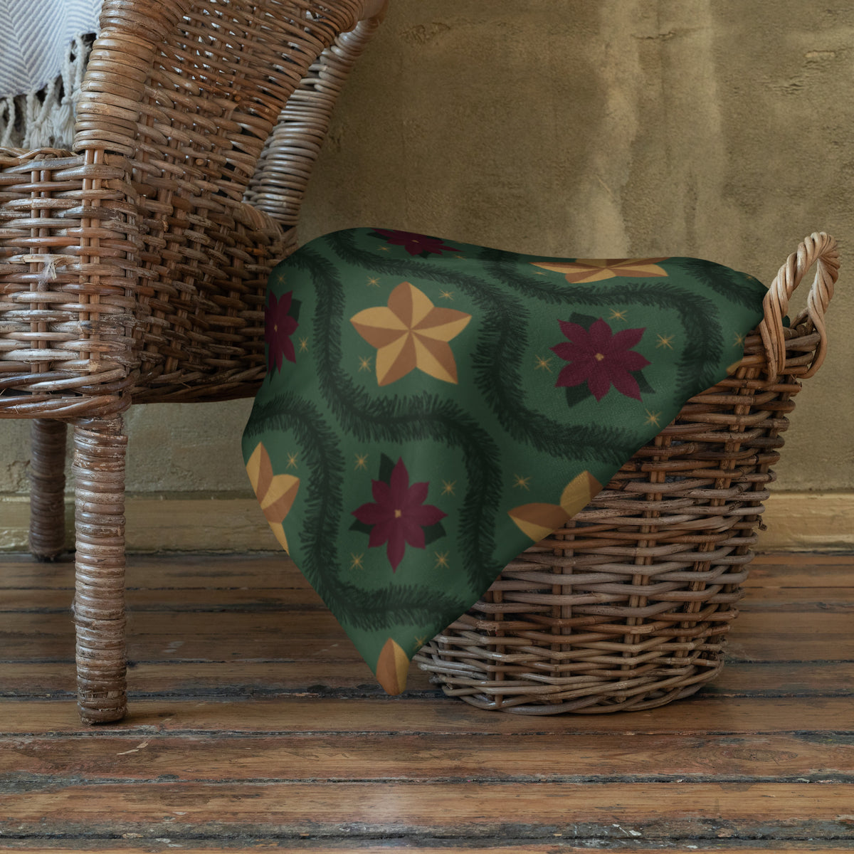 Green Vintage Poinsettia Christmas Fleece Blanket | Evergreen Holiday Throw